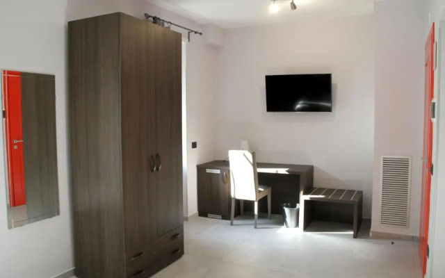 EasyRoom Frosinone BB