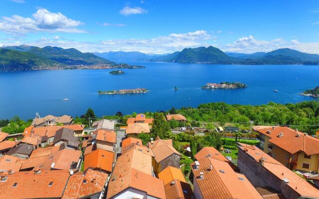 Villa Elisette by Impero House