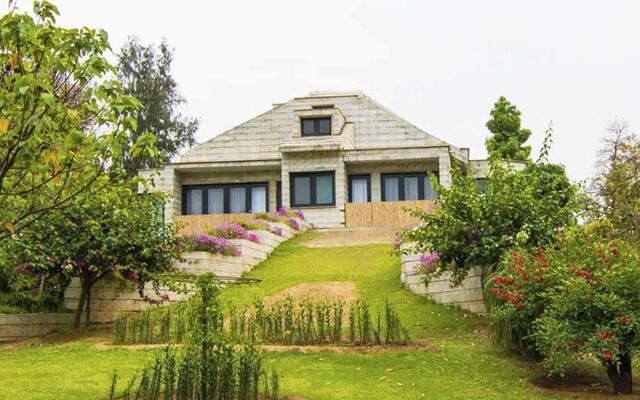 V Resorts Delhi Farm Stay