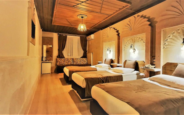 Ciner Hotel