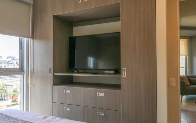 w Dazzling 1BR in Barranco