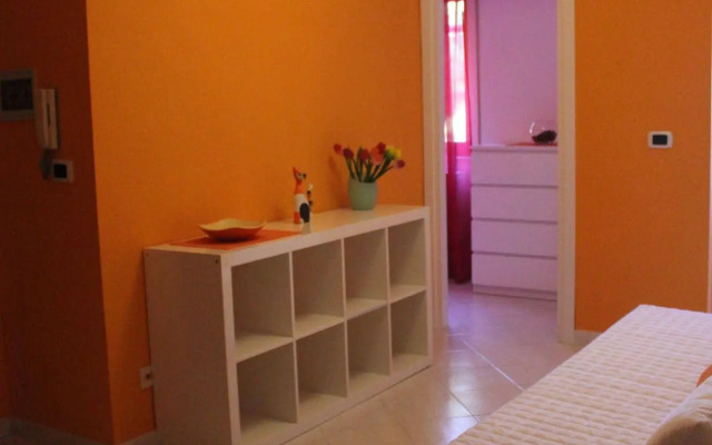 Metropolis Rooms & Services