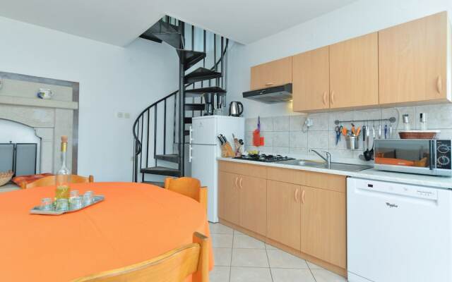 Apartments Veljko 100