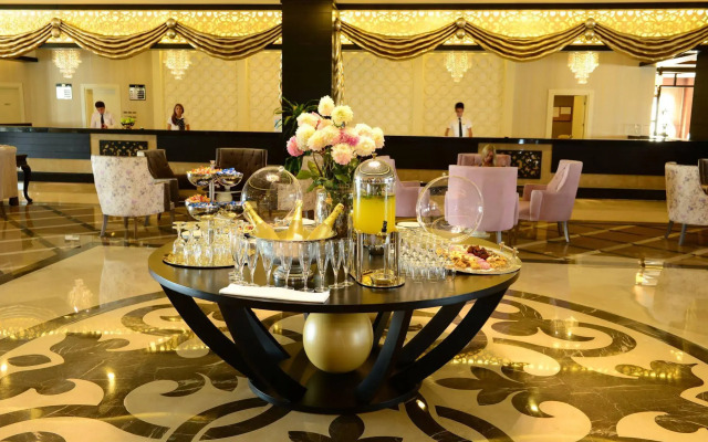 Lake & River Side Hotel & Spa