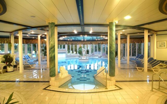 Donna Burghotel am hohen Bogen