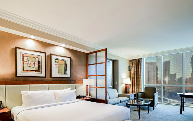 StripViewSuites at Signature