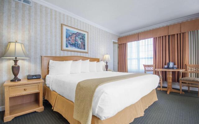 Quality Inn Downtown Inner Harbour