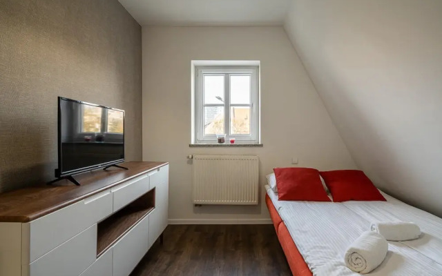 Rentplanet Apartament Bialoskornicza