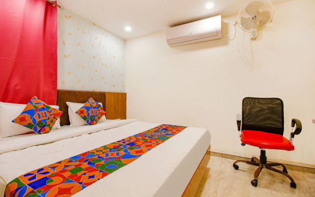 Fabhotel Silkroute Palaace