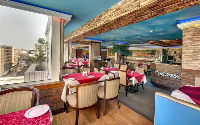 Palm Beach Hotel