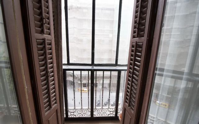 Cozy in Best Gran Via Malasaña Chueca