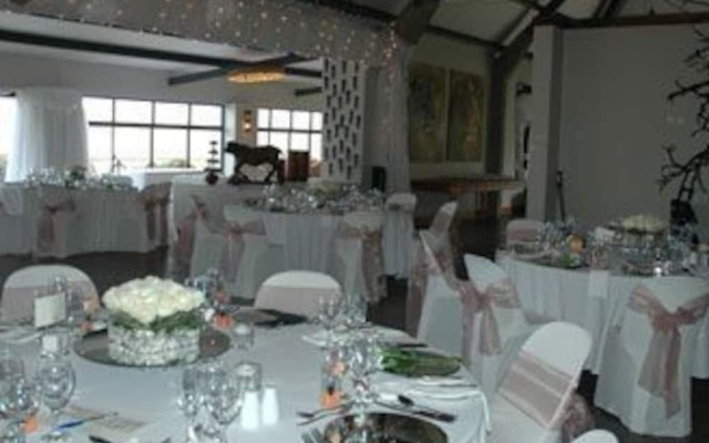 Woodridge Country Hotel