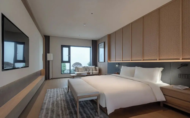 Huangshan Misty Rain Resort Hotel