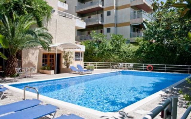 Stefanakis Hotel & Apartments