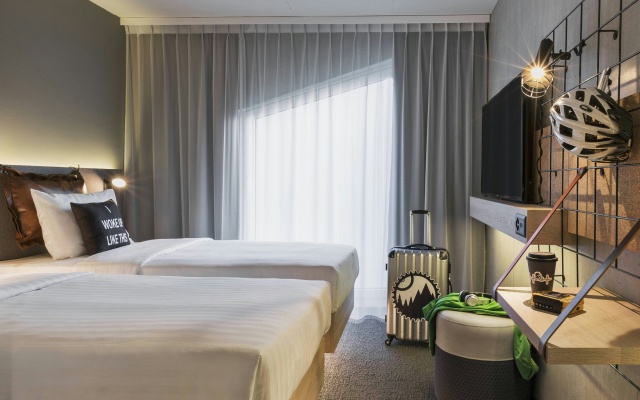 Moxy Lausanne City - Image 4
