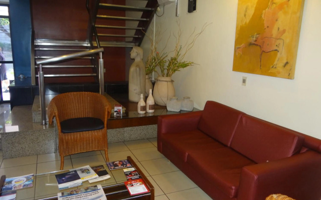 Apartamento Em Andar Alto com Vista Mar Meireles