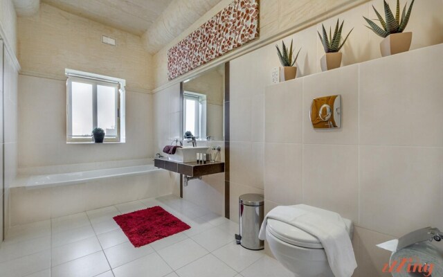 Gozo Villa Near Beach w Private Pool AC BBQ