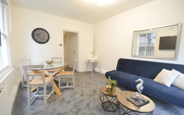 Beautiful Garden Flat near Chelsea