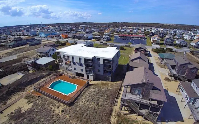 Admirals View III Oceanfront