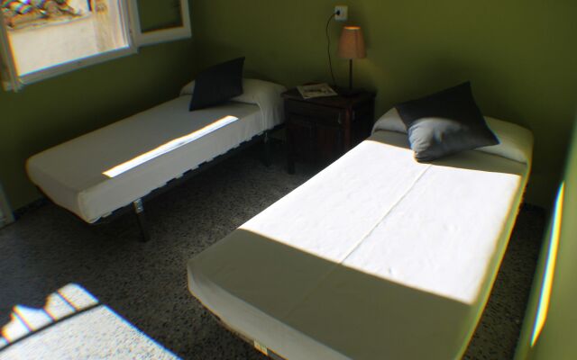 AGI Gloria Rooms