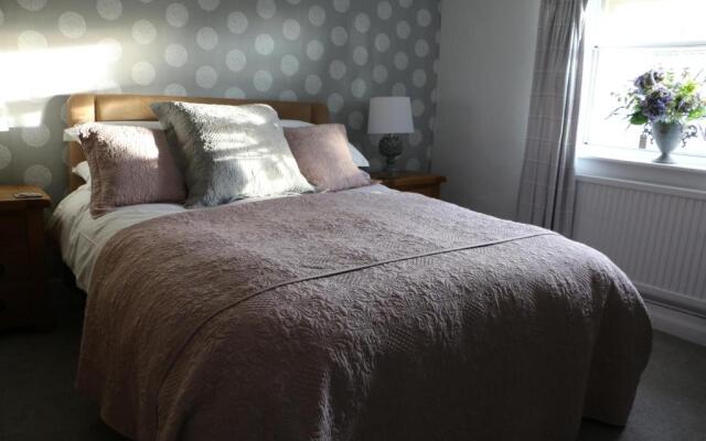 The Coxwold Tearooms and Bed & Breakfast