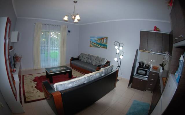 Kleri Beach Apartments