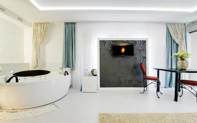 Pearl Mini-Hotel