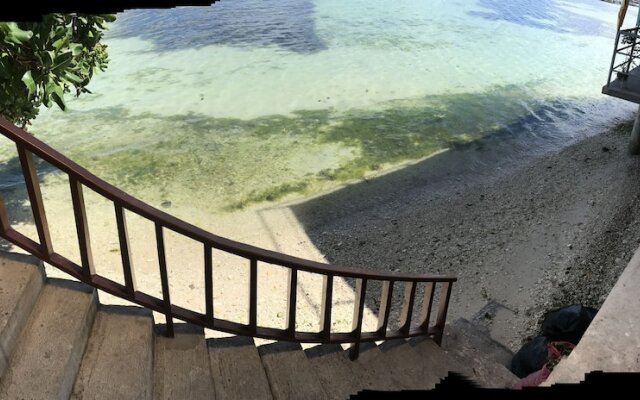 Babylon Oslob Coast Guesthouse