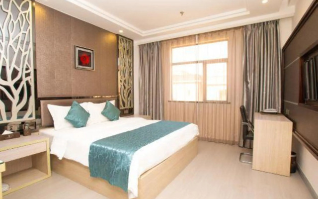 Enping Jindao Business Hotel