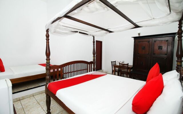 OYO 347 Hotel Empryean