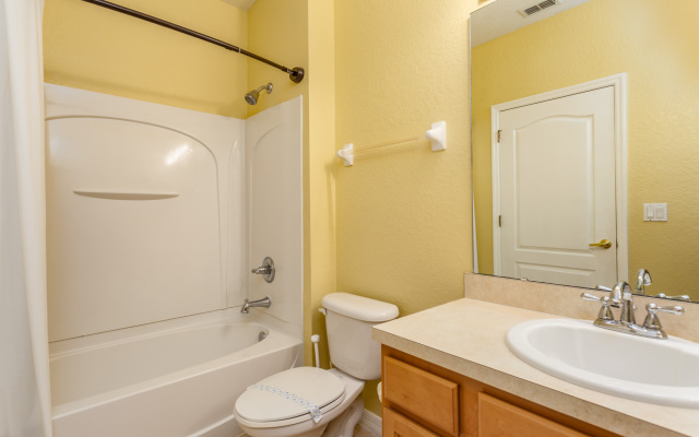 Coral Cay-ru1054