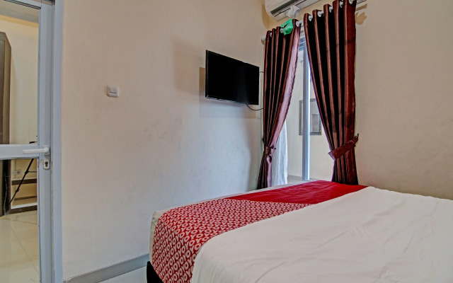 OYO 91269 R&s Living Residence