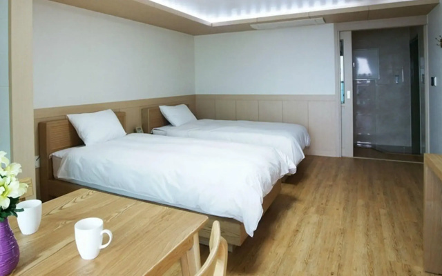 Jeju Golden Beach Pension