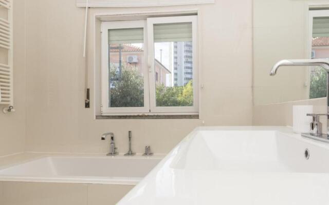 Lovely villa with 3 bedrooms and swimming pool