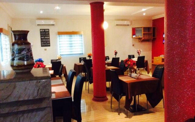 Ne-Yo Hotel and Suites