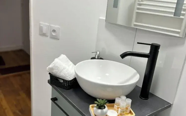 Appartement Paris Cdg Cosy Et Lumineux