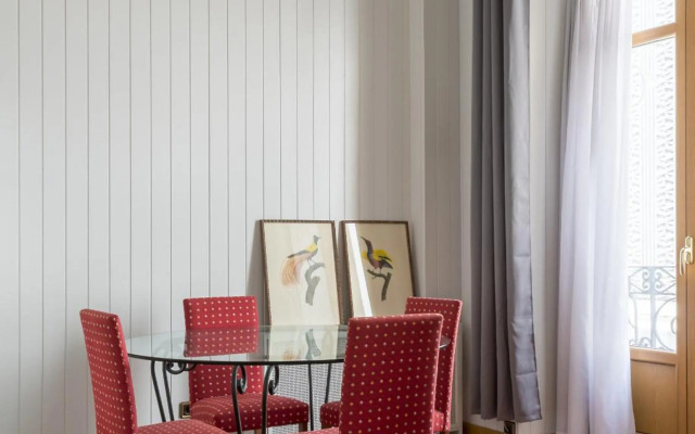 Ayala apartment by People Rentals