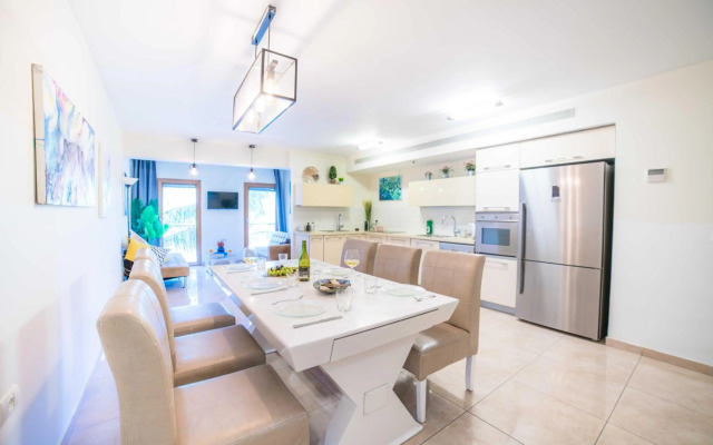 Art Apartment In Mamila - King David Residence