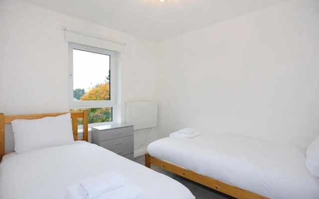 The South Maybury Residence