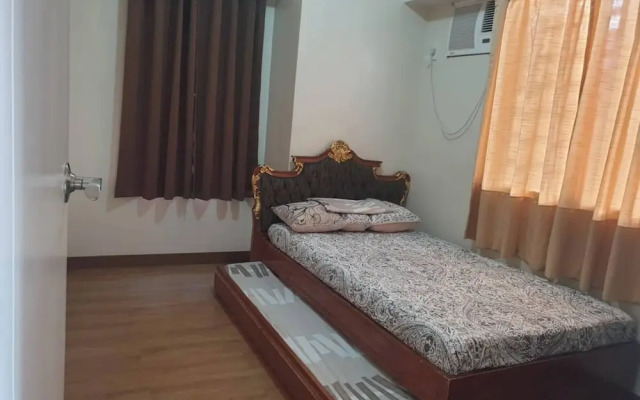 Room-peaceful City View Condo for Rent i