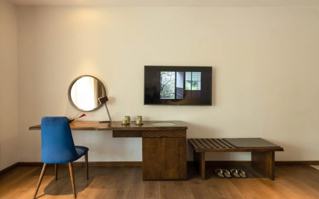 Cochin Zen Hotel