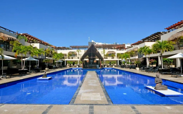 Aldea Thai by AR Vacations