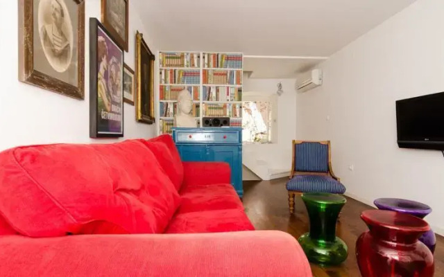Apartment Energy House