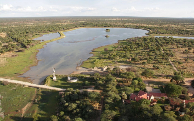 Otjiwa Safari Lodge
