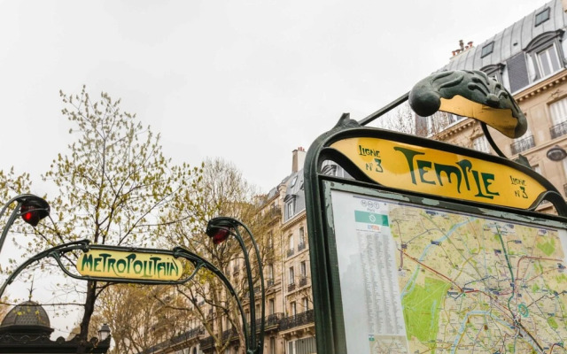 Spacious Apartment - 2b/10p - AC - Marais