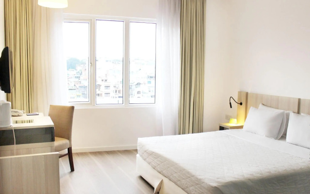 Liberty Hotel Saigon Greenview