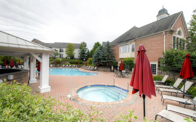 Global Luxury Suites at Forrestal