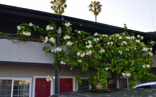 Rose Garden Inn