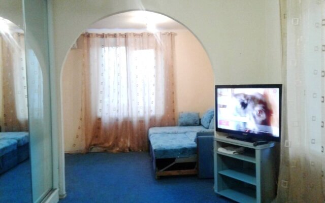 Metro Oktyabr'Skaya Apartments