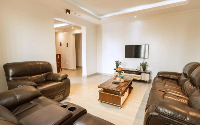 Kagarama Residential House: